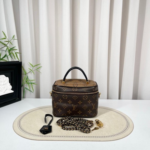 Louis vuitton vanity portable - vuitton,