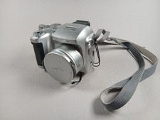 Fujifilm FinePix S3000 Zoom