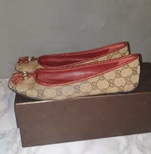 Scarpe Gucci Flats Balletto 36.5 GG Logo Monogramma Used