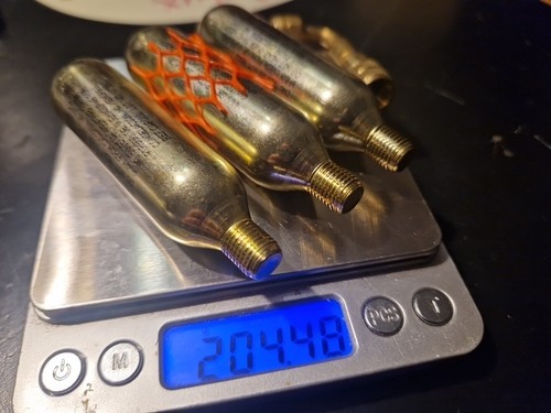 Bomboletta aria co2 con - pz,