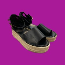 V BY VERY Danna Sandali con