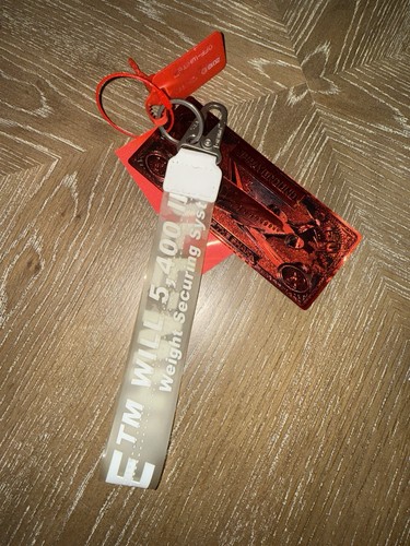 Portachiavi bianco sporco - , 2013