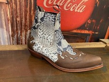 Stivaletti bassi in pelle