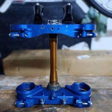 Piastre di sterzo forcelle +