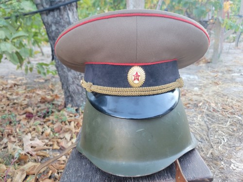 Cappello comunista armata - comunista,