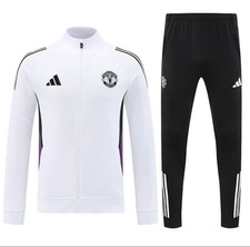 Tuta Manchester United 2025/26 Disponibile In Qualsiasi Misura