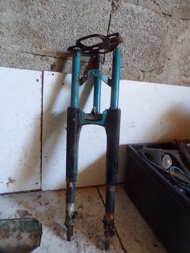 Fourche mobylette 103 - ,, un
