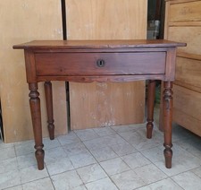 Tavolino-Scrittoio Antico In Arte Povera Restaurato. Inizio 900. Gambe In Pioppo