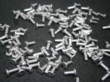 Lot 50 rivets dinky toys