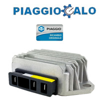 Regolatore 3 connettori VESPA PX 125-150-200E originale piaggio codice 1616395