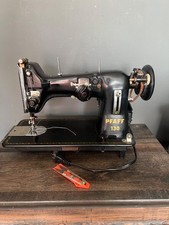 Macchina da cucire vintage