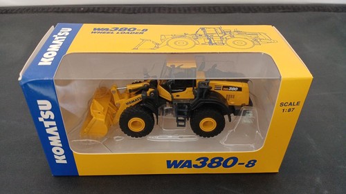 Komatsu pala gommata - 1:87,