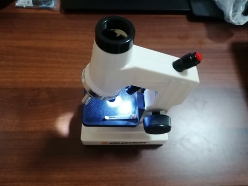 Celestron digital microscope - celestron,