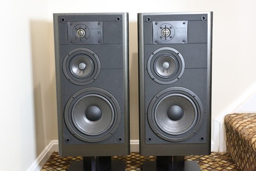 Jbl speakers lx44 pair of - speakers,
