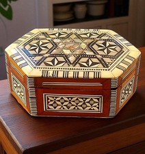 PORTAGIOIE Intarsiato in Madreperla Osso e Legno. Oggetto etnico artigianale