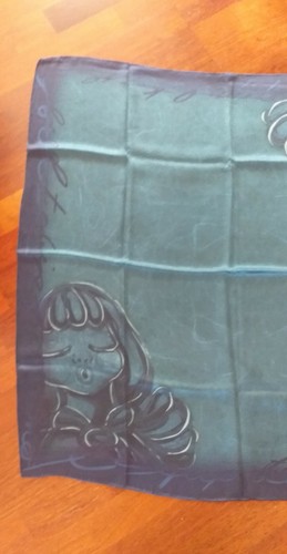 Foulard nuovo con angioletti