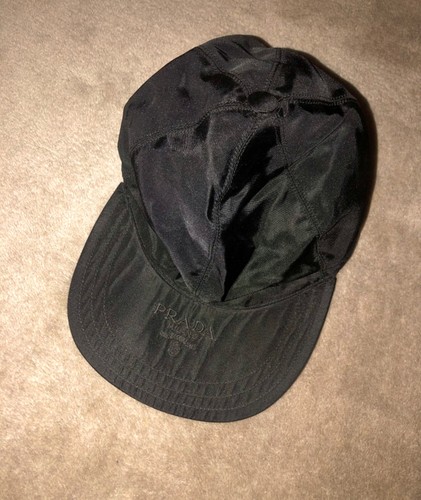 Autentico cappellino prada - autentico,