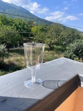 42 calici da vino in plastica