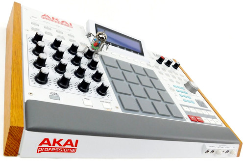 Akai mpc renaissance sampler - akai,