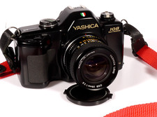PRL) YASHICA 108 FILM CAMERA