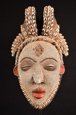 Un'autentica maschera africana