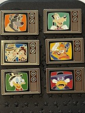 Spilla Disney 2025 Magical Mystery Serie 31 TV Pomeriggio Cartoni Animati Completa 6 Spille