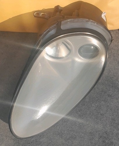 Faro proiettore anteriore