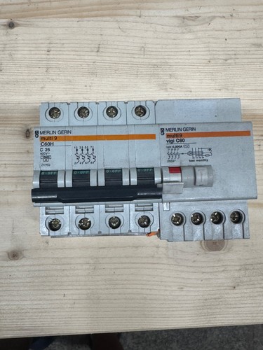 Merlin gerin c60h vigi 4p - c60h+c,