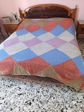 Coperta in lana realizzata a