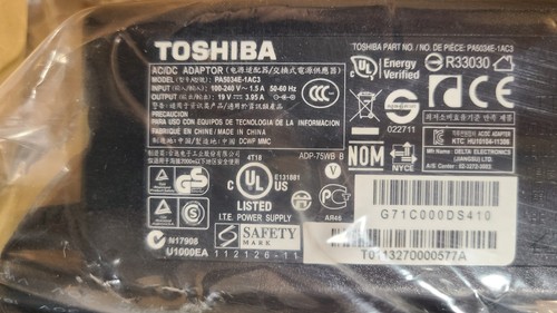 Toshiba pa3715u caricabatteria - pa3715u,