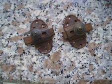 N° 2 catenacci da applicare a porte finestre mobili in legno o ferro -