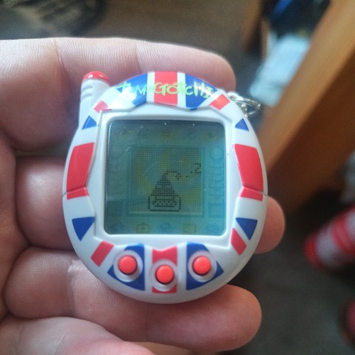 Tamagotchi virtual pet - v3,
