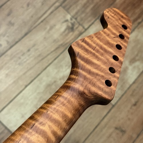 Collo stratocaster strat - strat, in