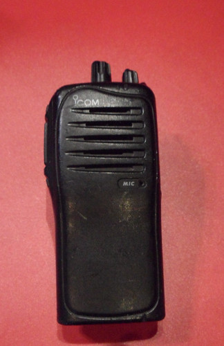 Icom f3011 vhf 16ch two - 5w,