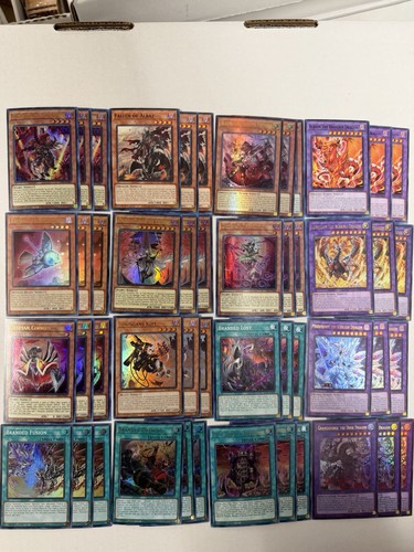 Yugioh branded deck nucleo - yugioh:,
