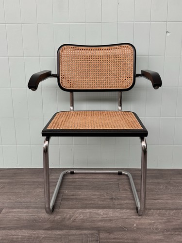 Sedia vintage con braccioli - vintage,