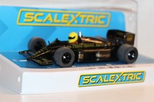 SLOT CAR  SCALEXTRIC LOTUS 98T