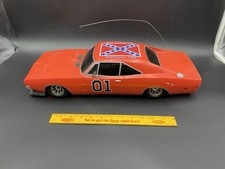 Caricabatteria vintage Dukes