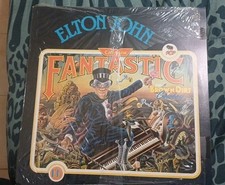 Elton john captain - elton,