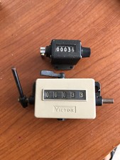 VICTOR - CONTAGIRI MECCANICO A LEVA 5 CIFRE + ALTRO CONTATORE