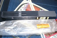 BMW E21 315 318 320 323 i griglia aria fresca centrale cruscotto orig. BMW NUOVA