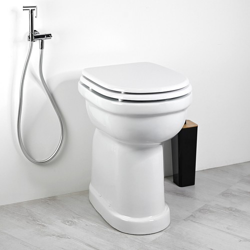 Ceramica con doccetta - wc,