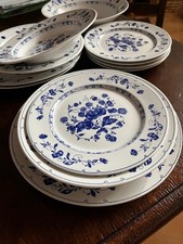 Set 3 piatti CIPA   1 piatto piano - 1 piatto fondo .  1 piatto frutta perfetti