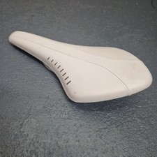 Fizik Arione sella rinforzata