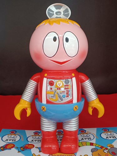 Plan nine toys artista - nine, sofubi