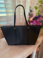 Autentica borsa Fendi nera