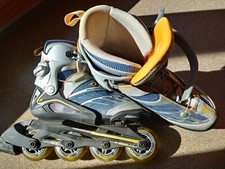 Roller "Rollerblade", misura estendibile 36-40 EUR (3.5-6.5 UK oppure 4-7 USA)