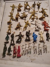 LOTTO SOLDATINI MILITARI 1/32- MADE IN ENGLAND/ITALY ANNI'70