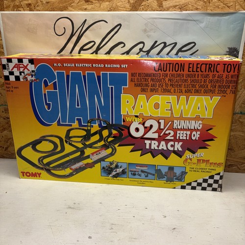 Tomy afx gigante - gigante, super