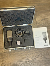 AKG C214 Microfono cablato a